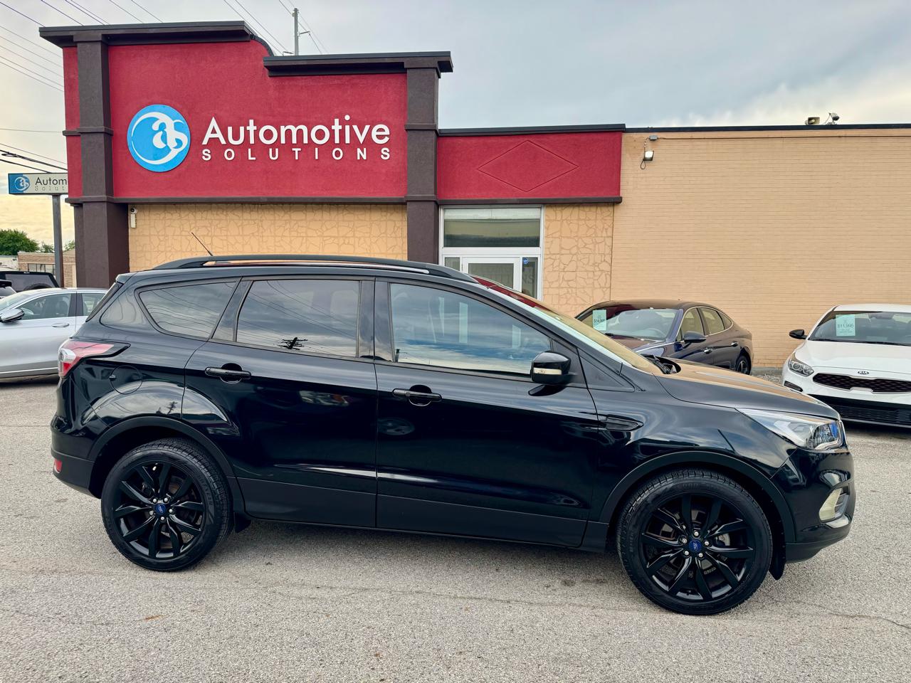 Ford Escape Titanium FWD 2017