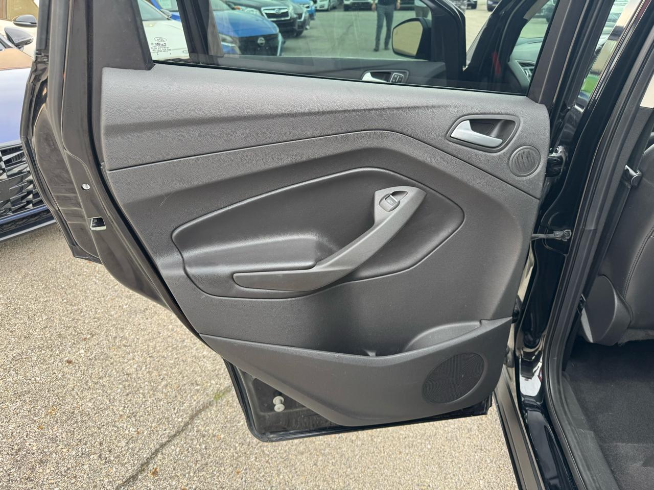 Ford Escape Titanium FWD 2017