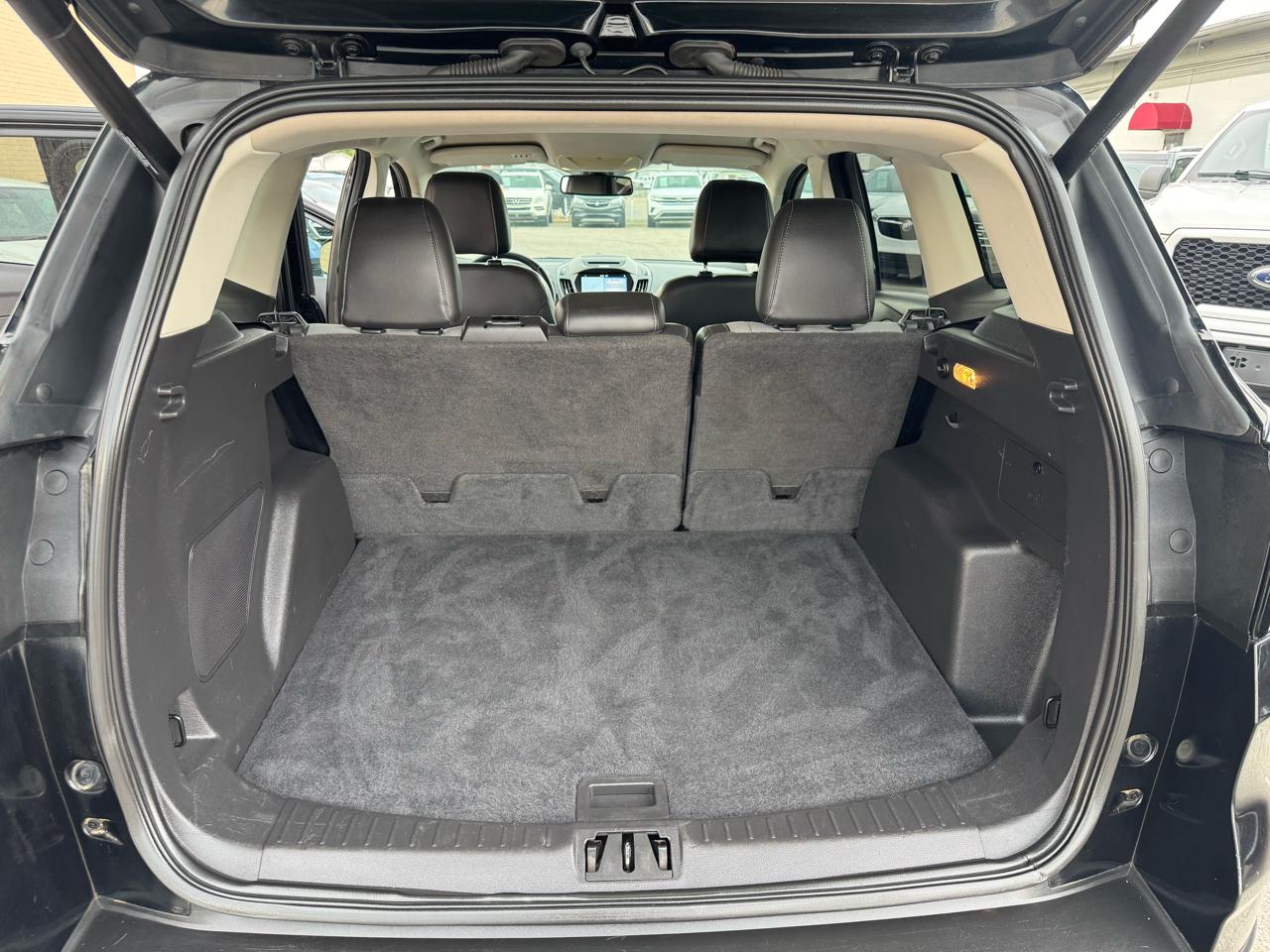 Ford Escape Titanium FWD 2017