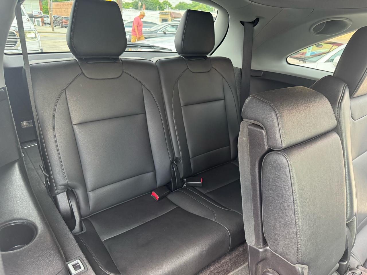 Acura MDX SH-AWD 9-Spd AT w/Tech Package 2017