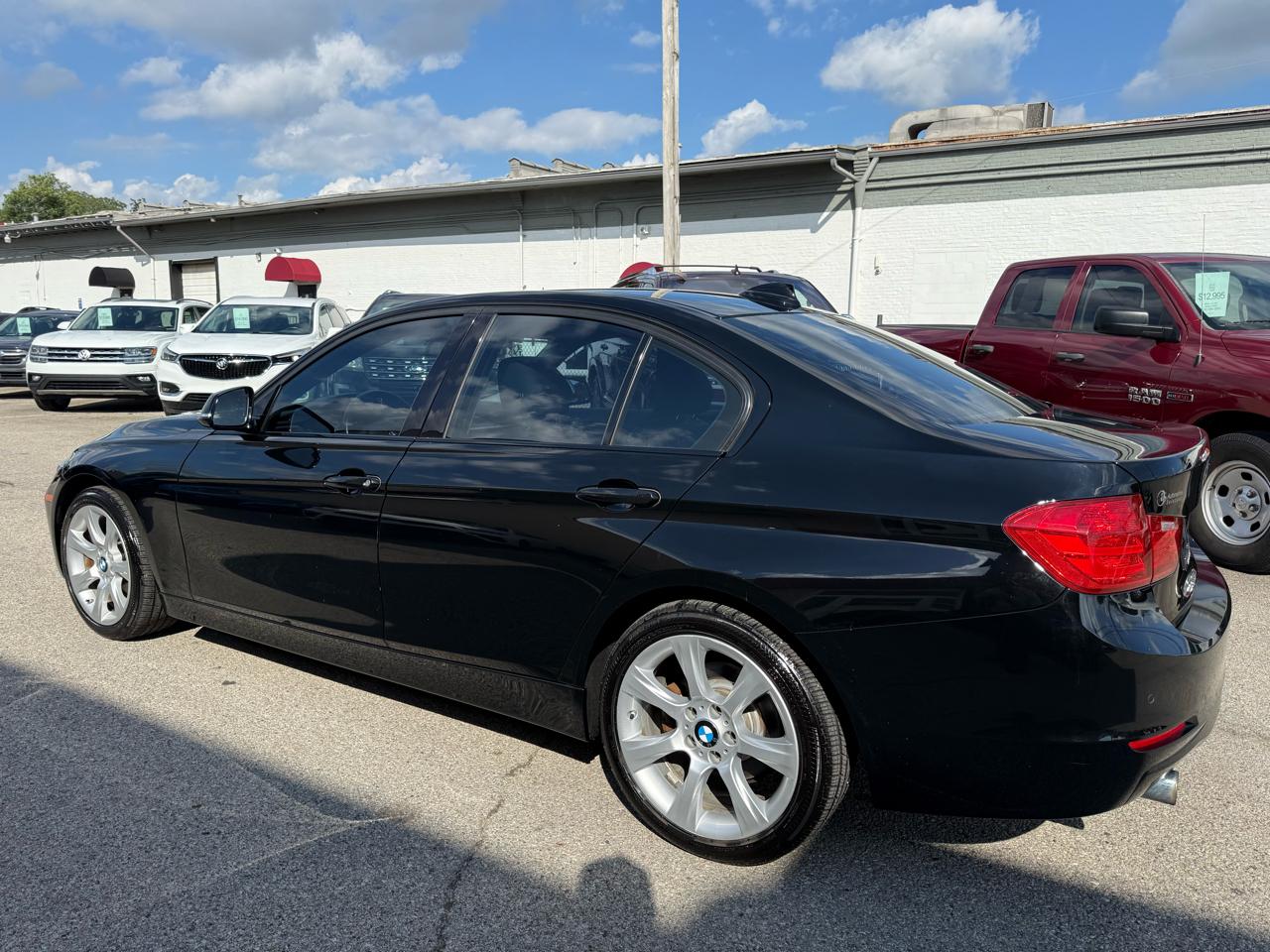 BMW 3-Series 320i Sedan 2015
