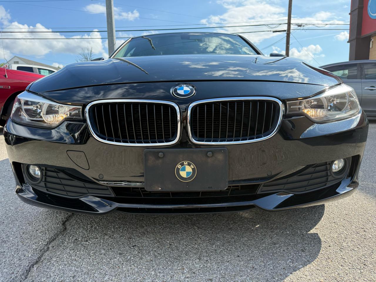 BMW 3-Series 320i Sedan 2015