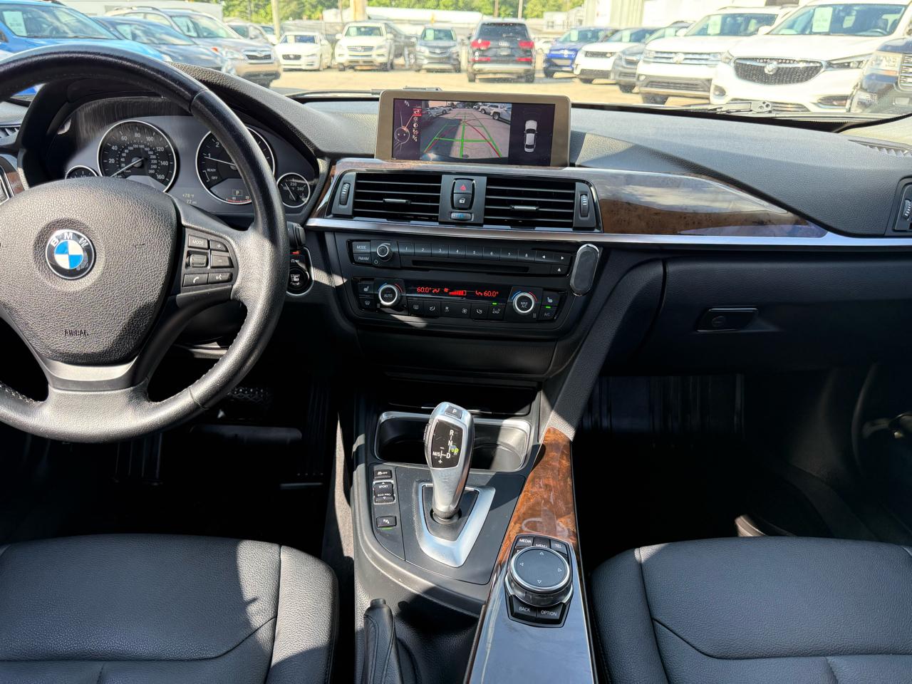 BMW 3-Series 320i Sedan 2015
