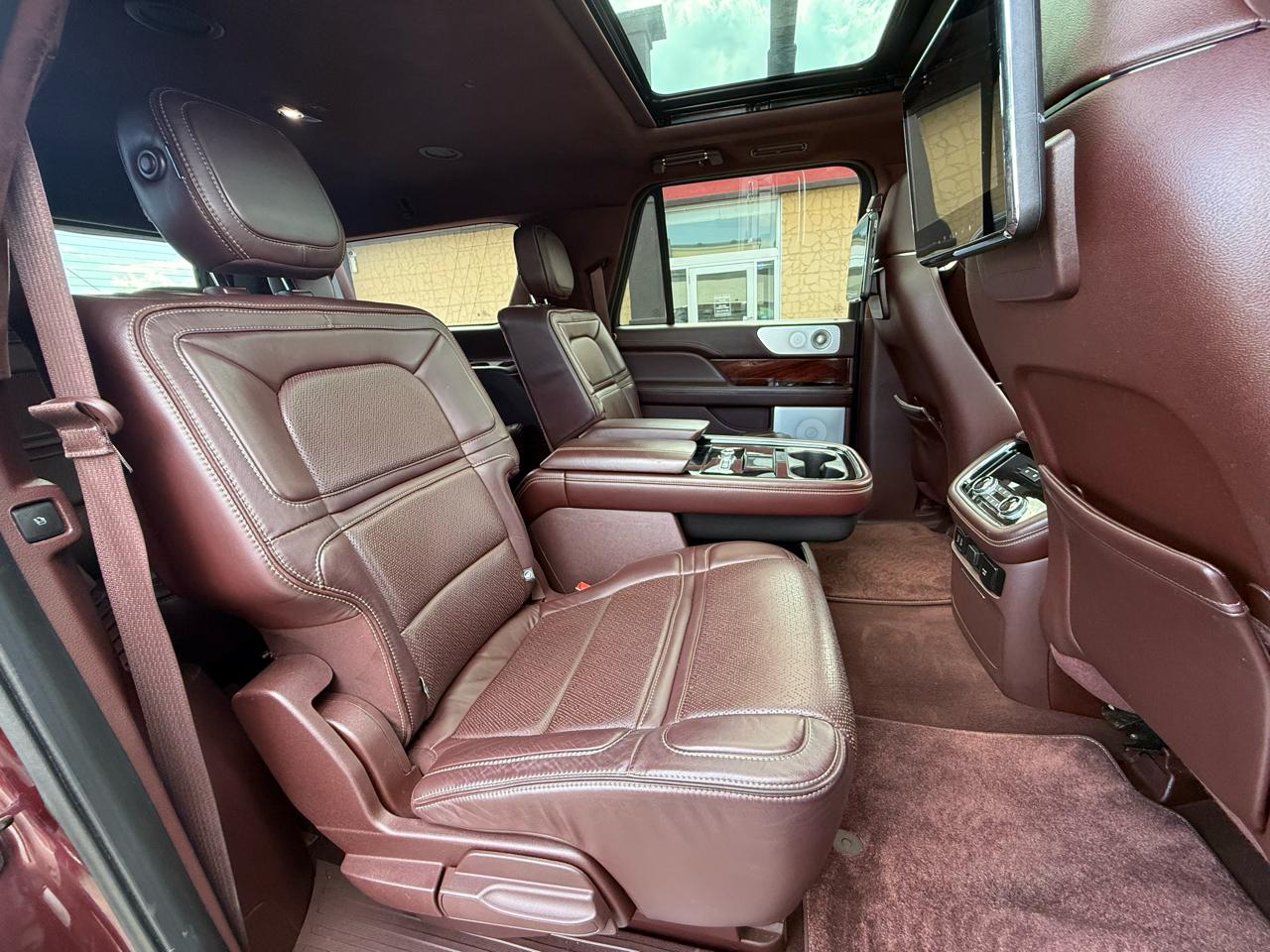 Lincoln Navigator L Black Label 4WD 2018