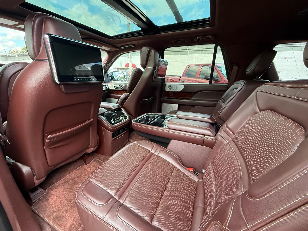 Lincoln Navigator L Black Label 4WD 2018