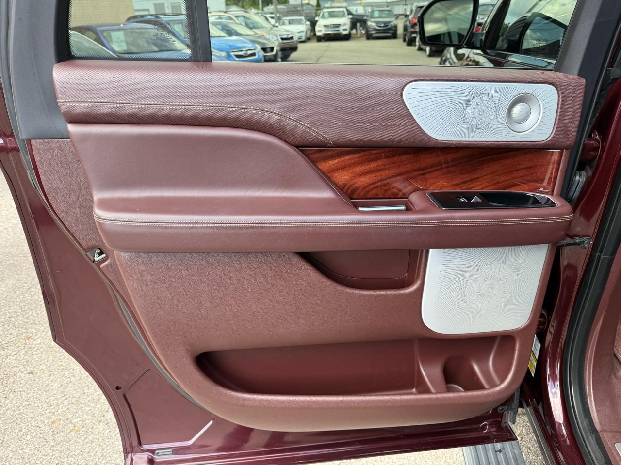 Lincoln Navigator L Black Label 4WD 2018