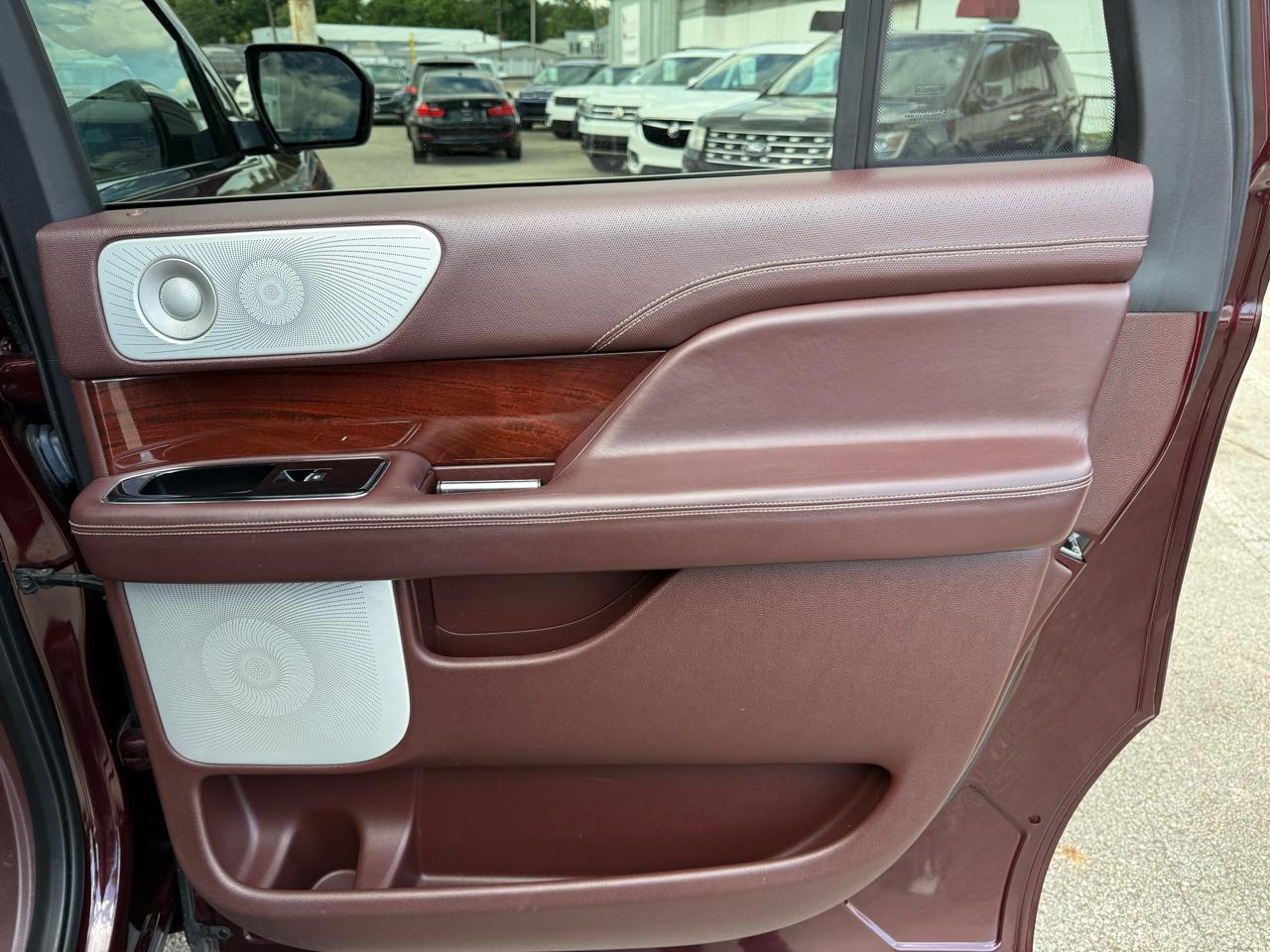 Lincoln Navigator L Black Label 4WD 2018