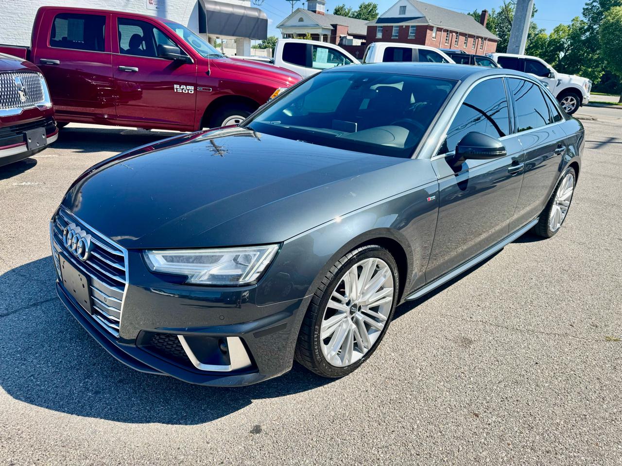 Audi A4 2.0 TFSI Premium Plus quattro 7A 2019
