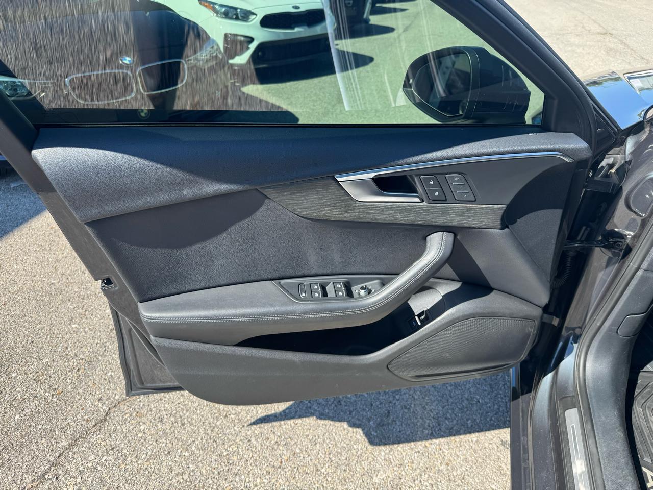Audi A4 2.0 TFSI Premium Plus quattro 7A 2019