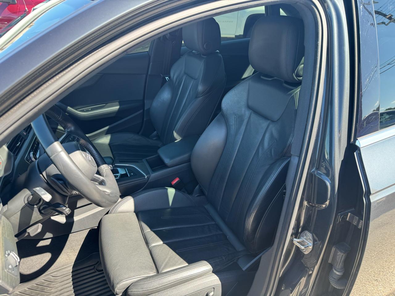 Audi A4 2.0 TFSI Premium Plus quattro 7A 2019