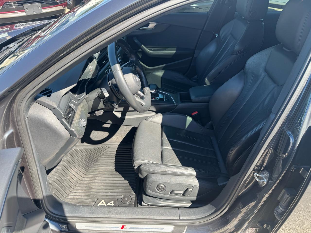 Audi A4 2.0 TFSI Premium Plus quattro 7A 2019