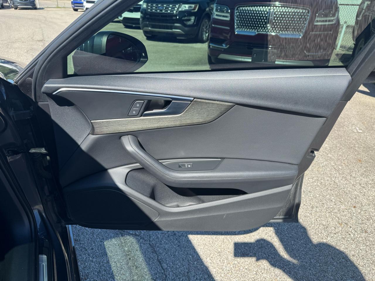 Audi A4 2.0 TFSI Premium Plus quattro 7A 2019