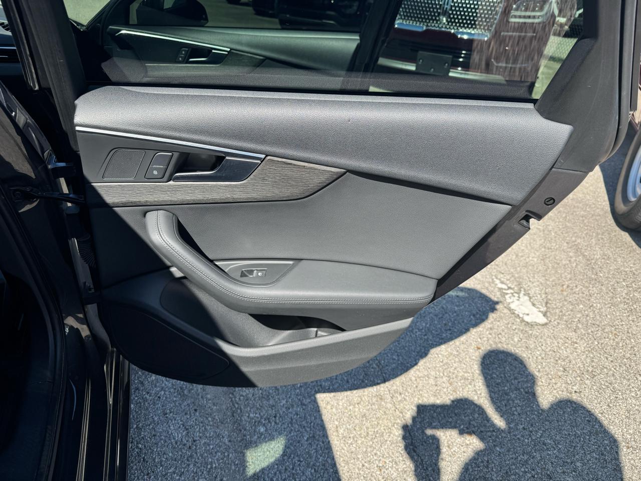 Audi A4 2.0 TFSI Premium Plus quattro 7A 2019