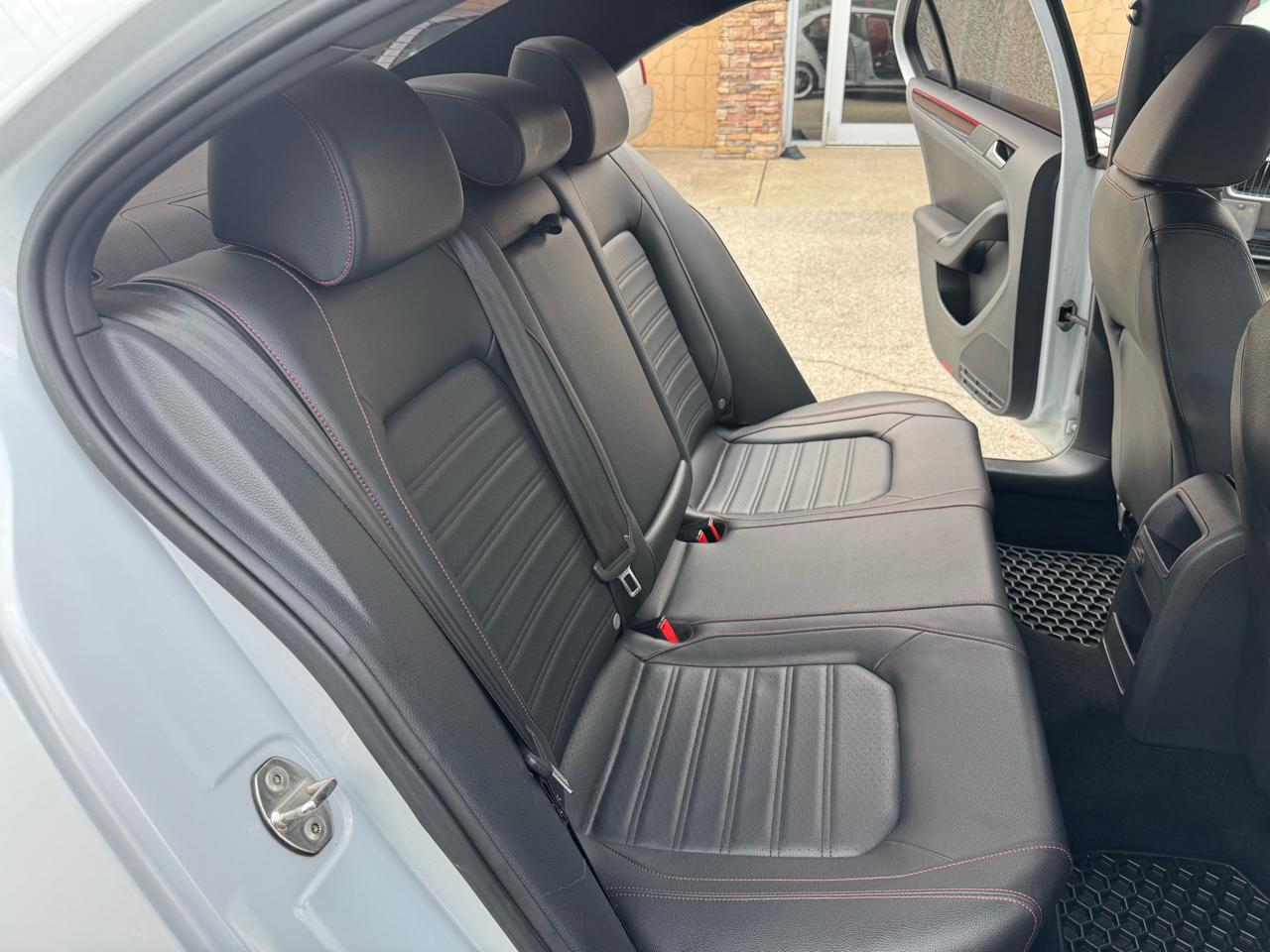 Volkswagen Jetta 2.0T GLI 6A 2017