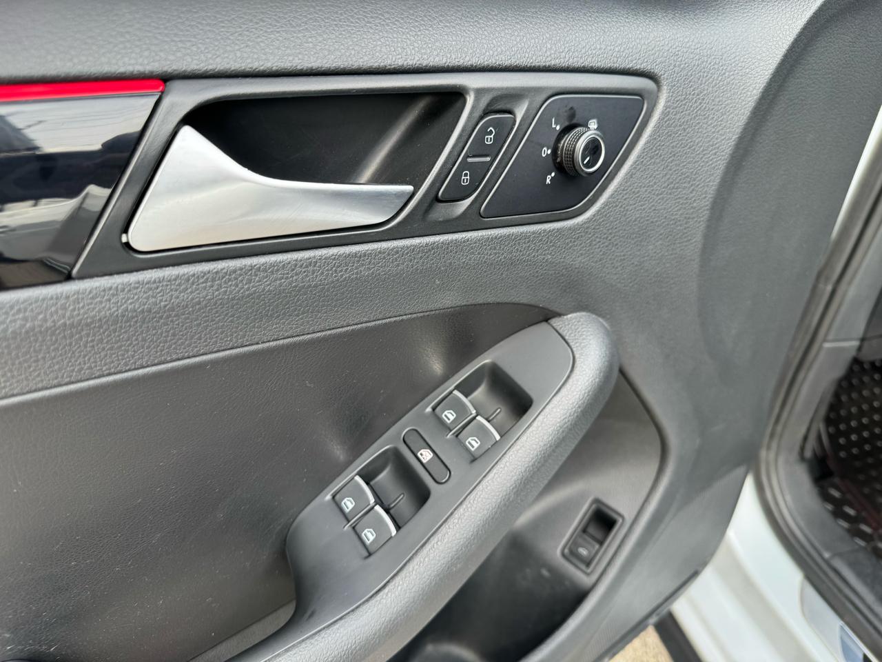 Volkswagen Jetta 2.0T GLI 6A 2017
