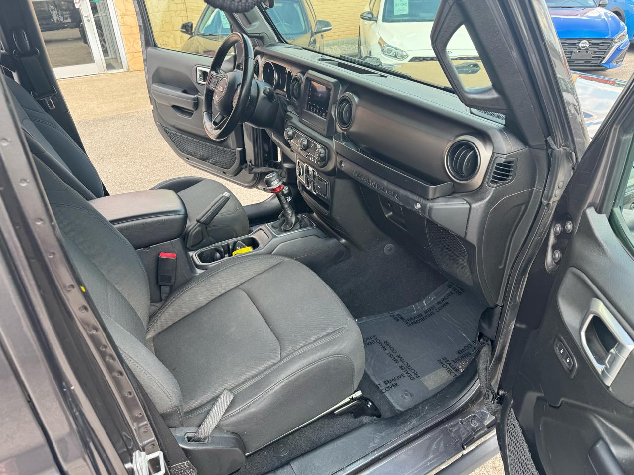 Jeep Wrangler Unlimited Sport 2019