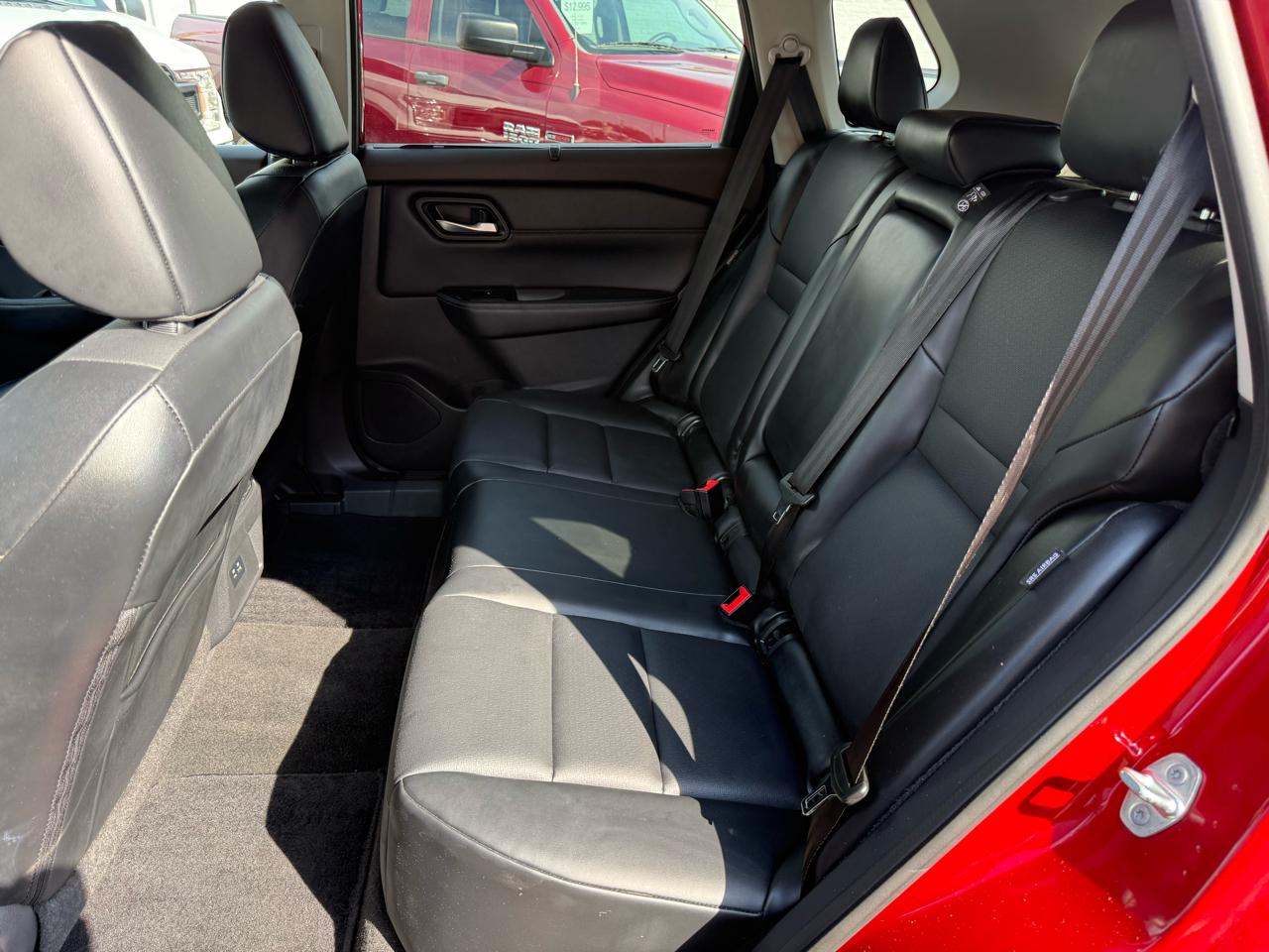 Nissan Rogue SV AWD 2022