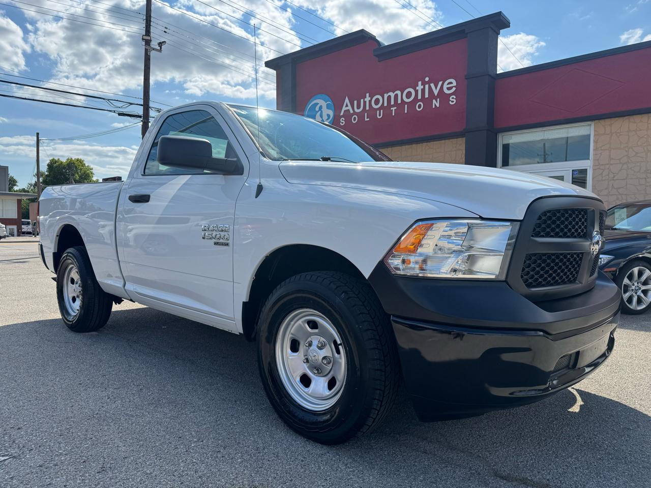 RAM 1500 Classic Tradesman Regular Cab SWB 4WD 2021