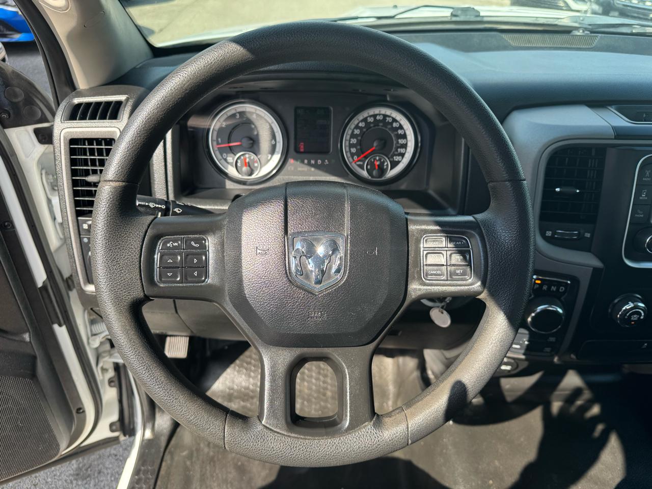 RAM 1500 Classic Tradesman Regular Cab SWB 4WD 2021