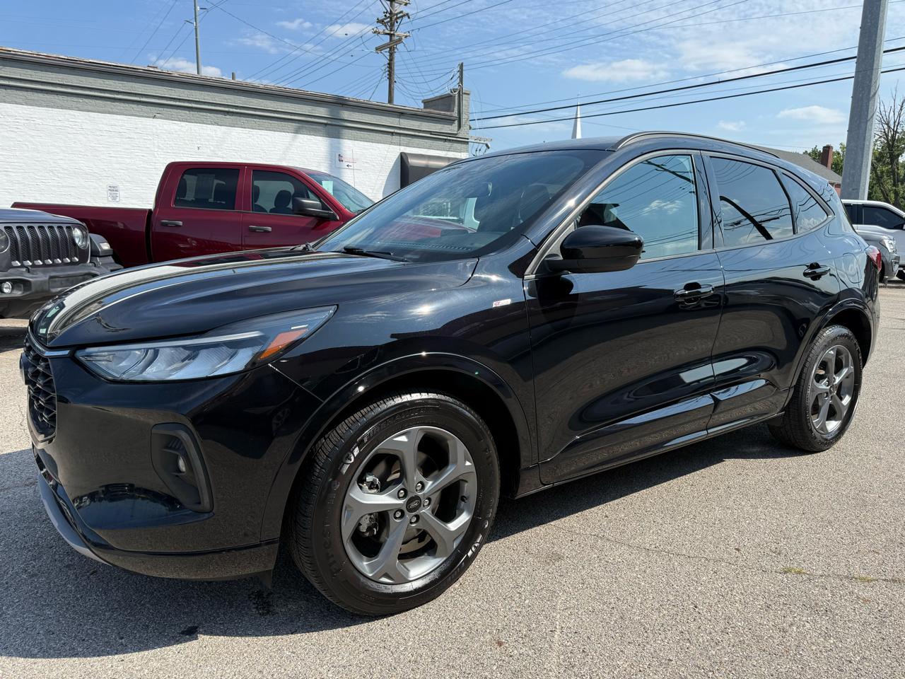Ford Escape ST-Line Select  Hybrid AWD 2023