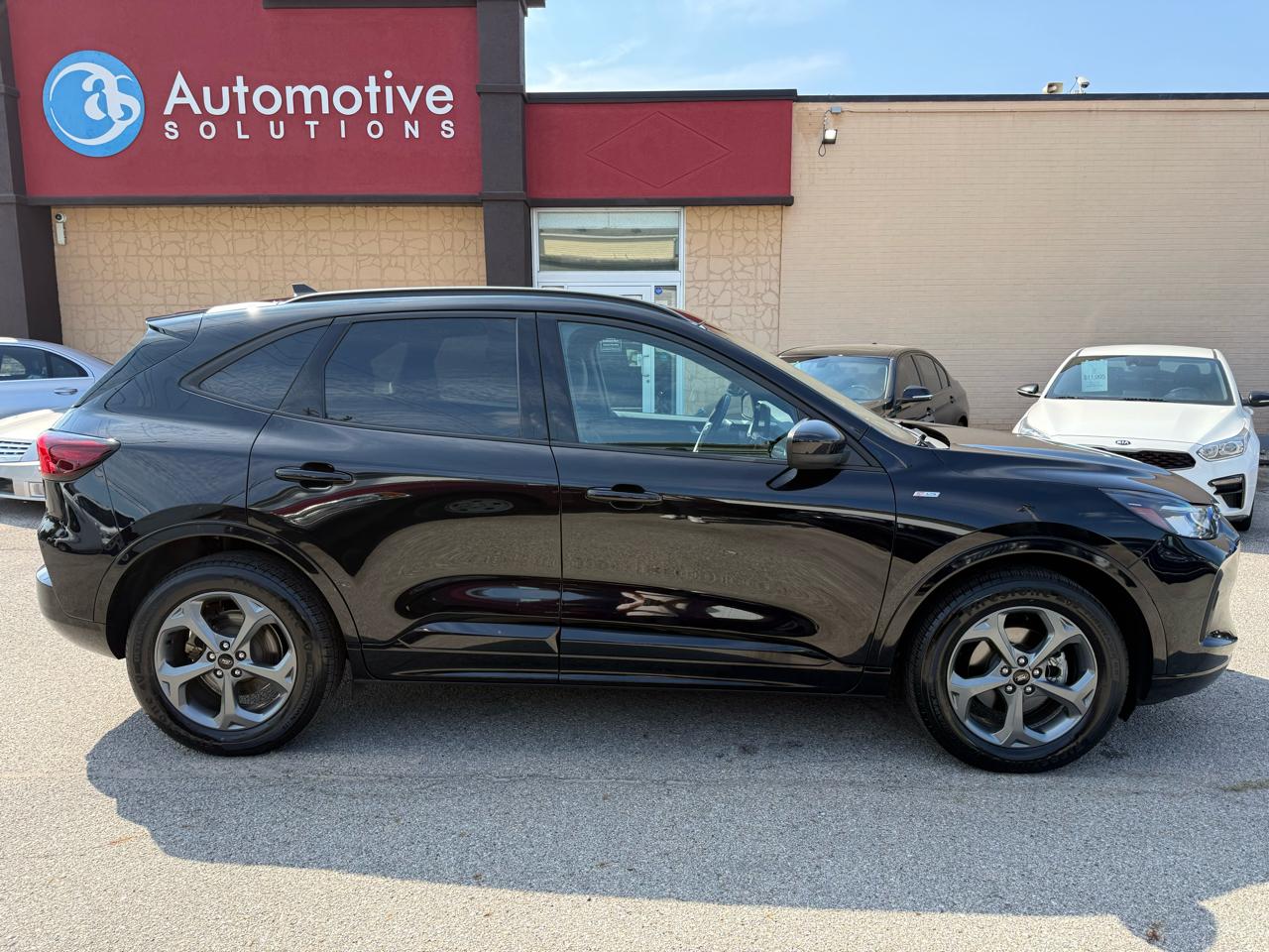 Ford Escape ST-Line Select  Hybrid AWD 2023