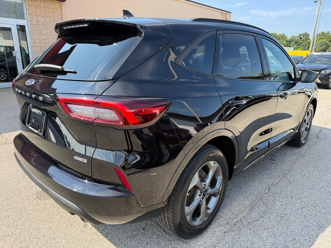 Ford Escape ST-Line Select  Hybrid AWD 2023