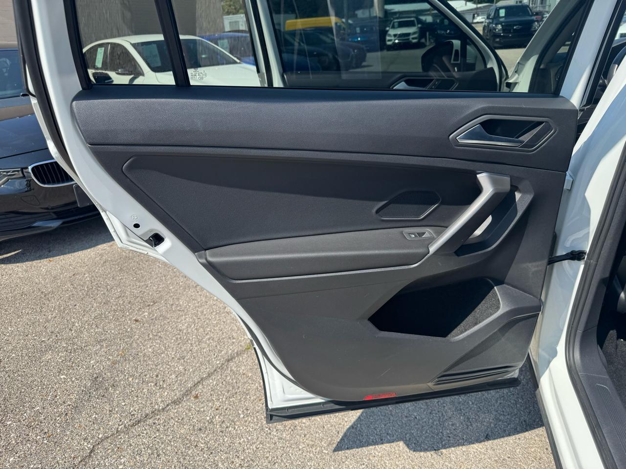 Volkswagen Tiguan SE 4Motion 2021