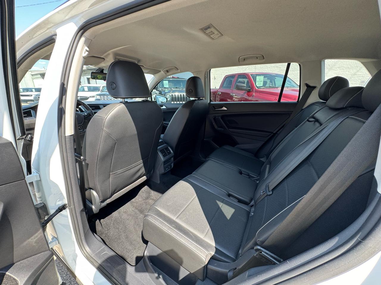Volkswagen Tiguan SE 4Motion 2021