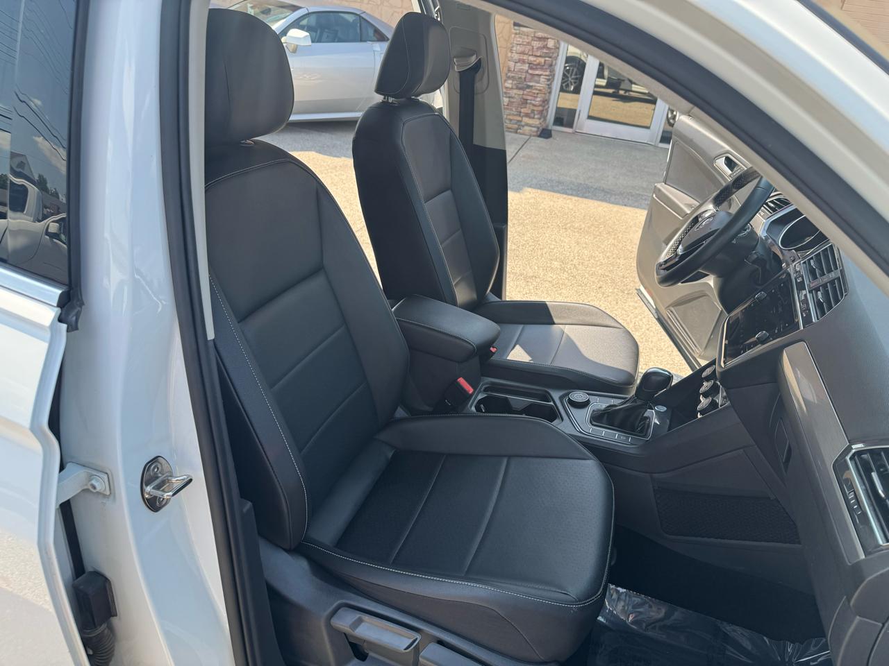 Volkswagen Tiguan SE 4Motion 2021