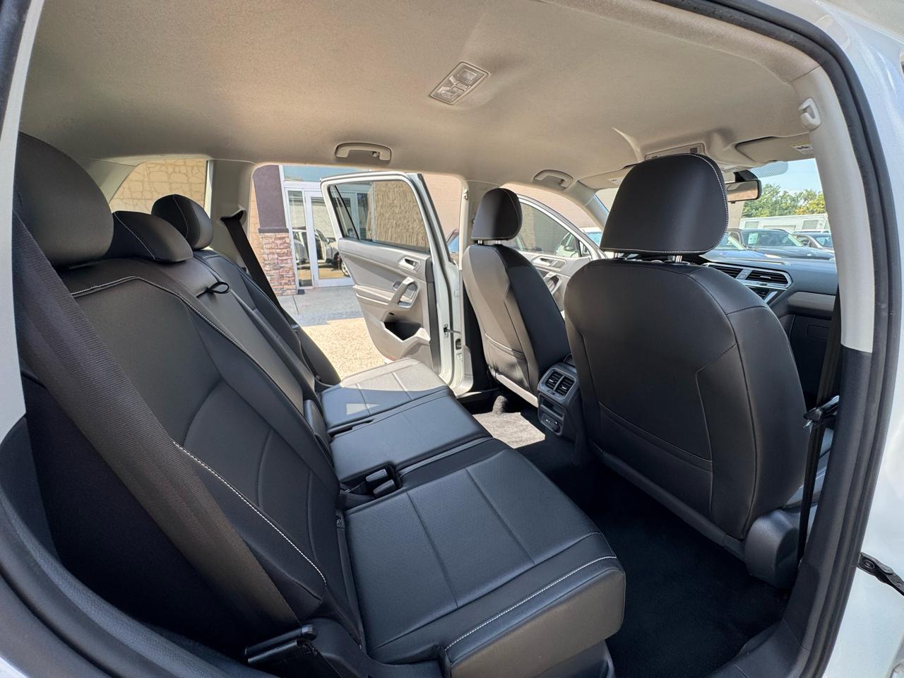 Volkswagen Tiguan SE 4Motion 2021
