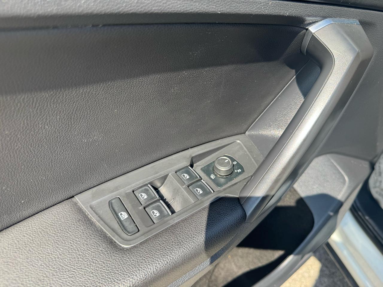 Volkswagen Tiguan SE 4Motion 2021