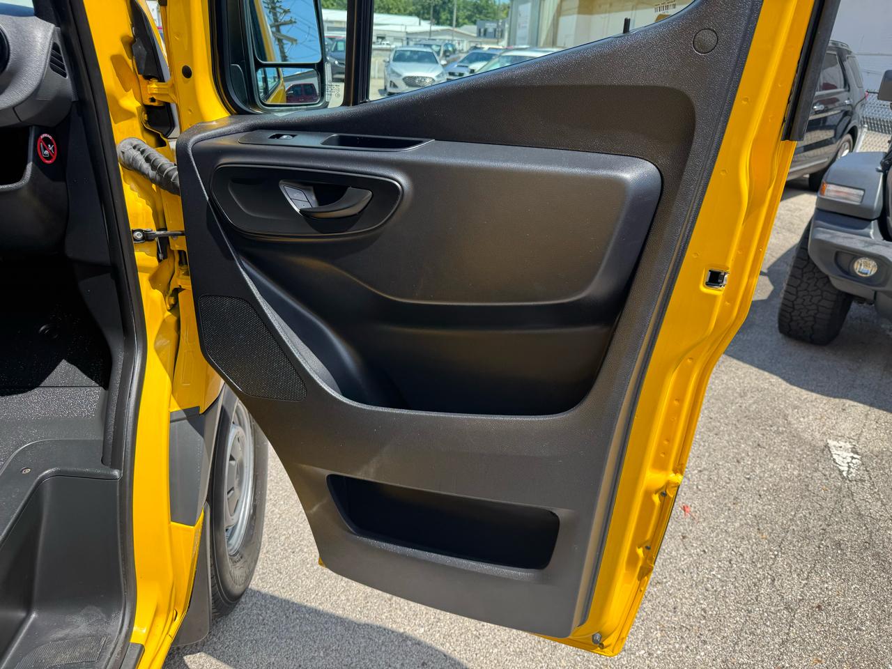 Mercedes-Benz Sprinter 2500 170-in. WB 2021