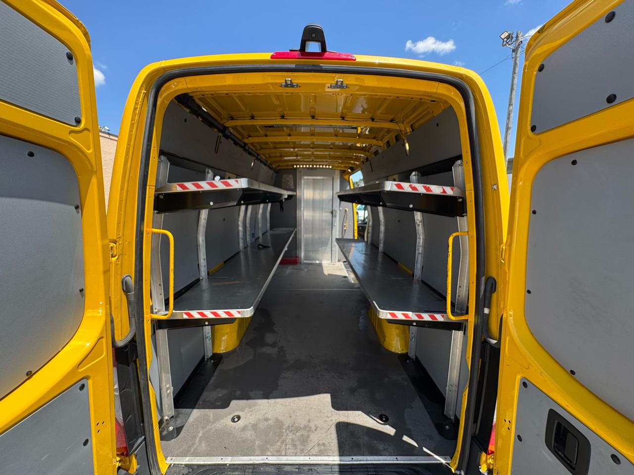 Mercedes-Benz Sprinter 2500 170-in. WB 2021