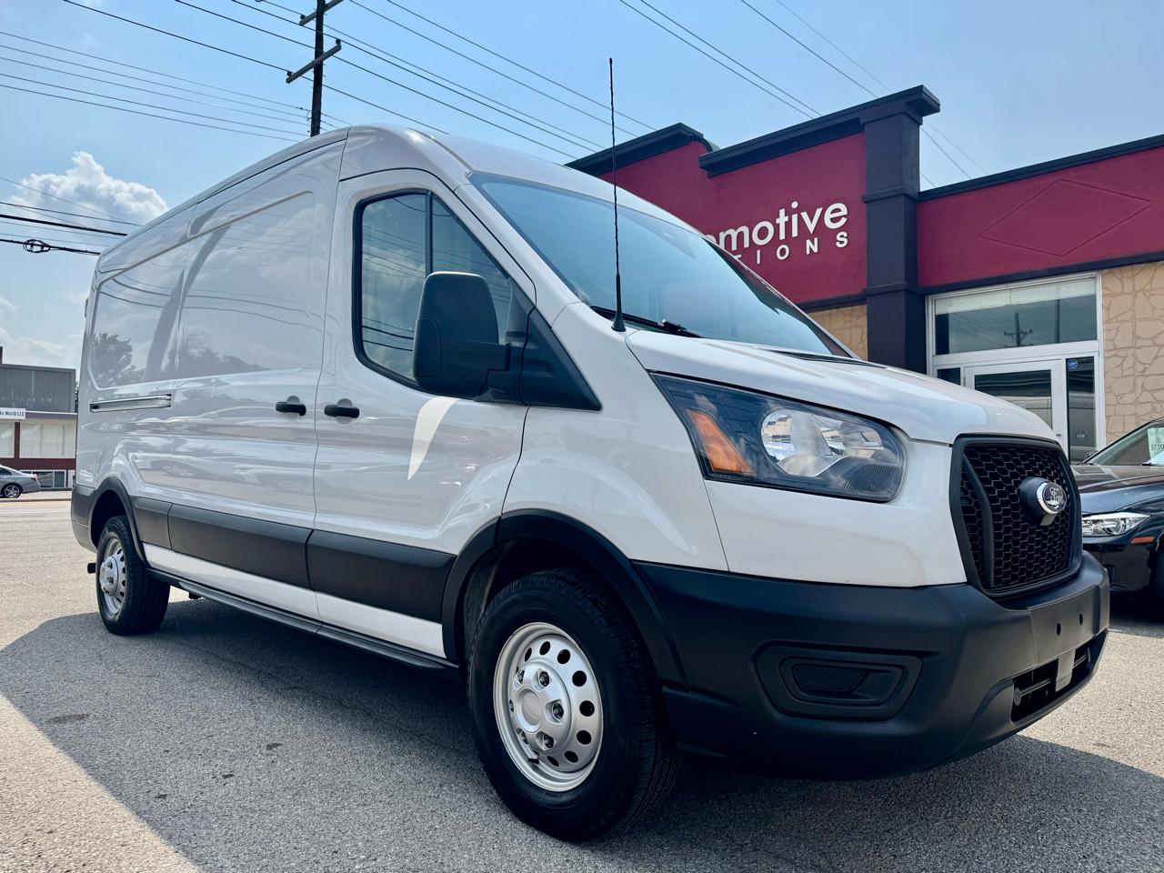 2022 Ford Transit 350 Van Med. Roof w/Sliding Pass. 148-in. WB