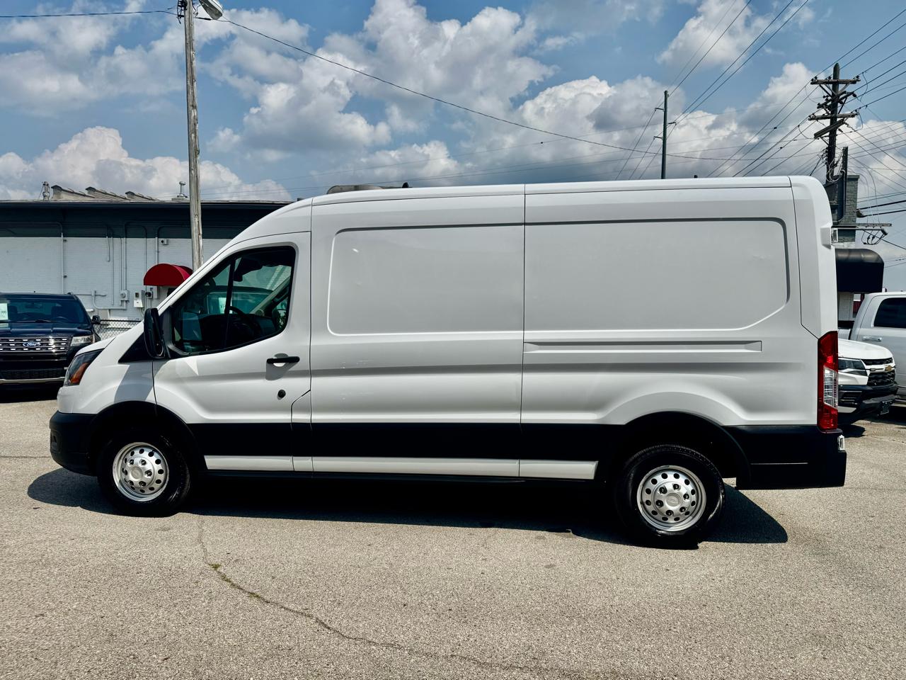 Ford Transit 350 Van Med. Roof w/Sliding Pass. 148-in. WB 2022