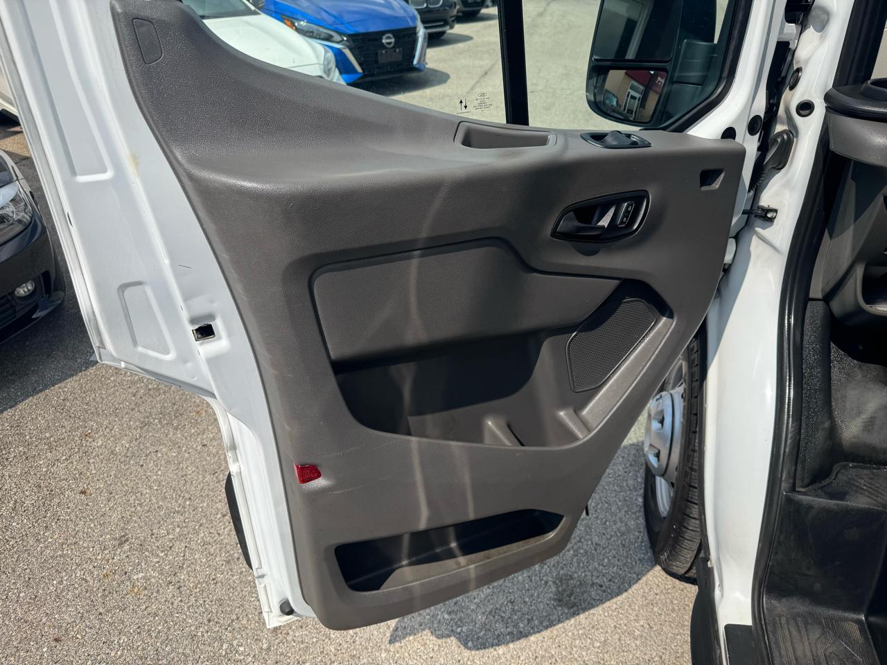 Ford Transit 350 Van Med. Roof w/Sliding Pass. 148-in. WB 2022