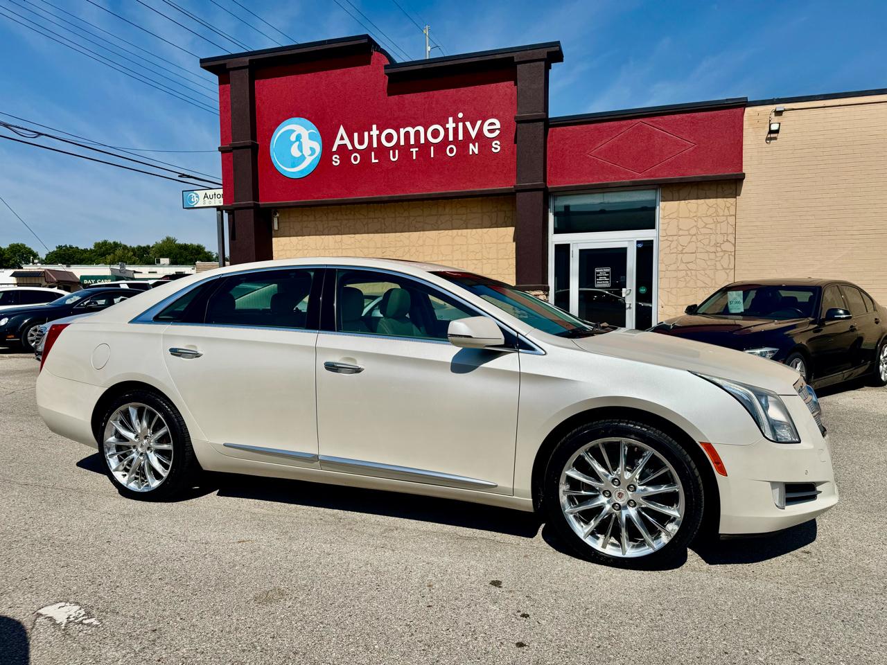 Cadillac XTS Platinum 2013