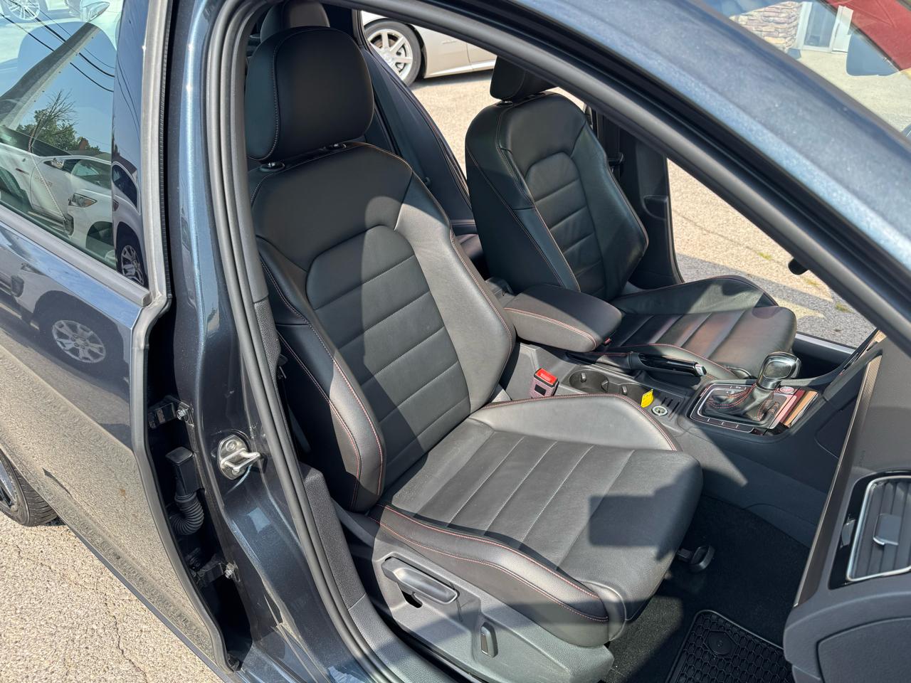Volkswagen Golf GTI SE 2021