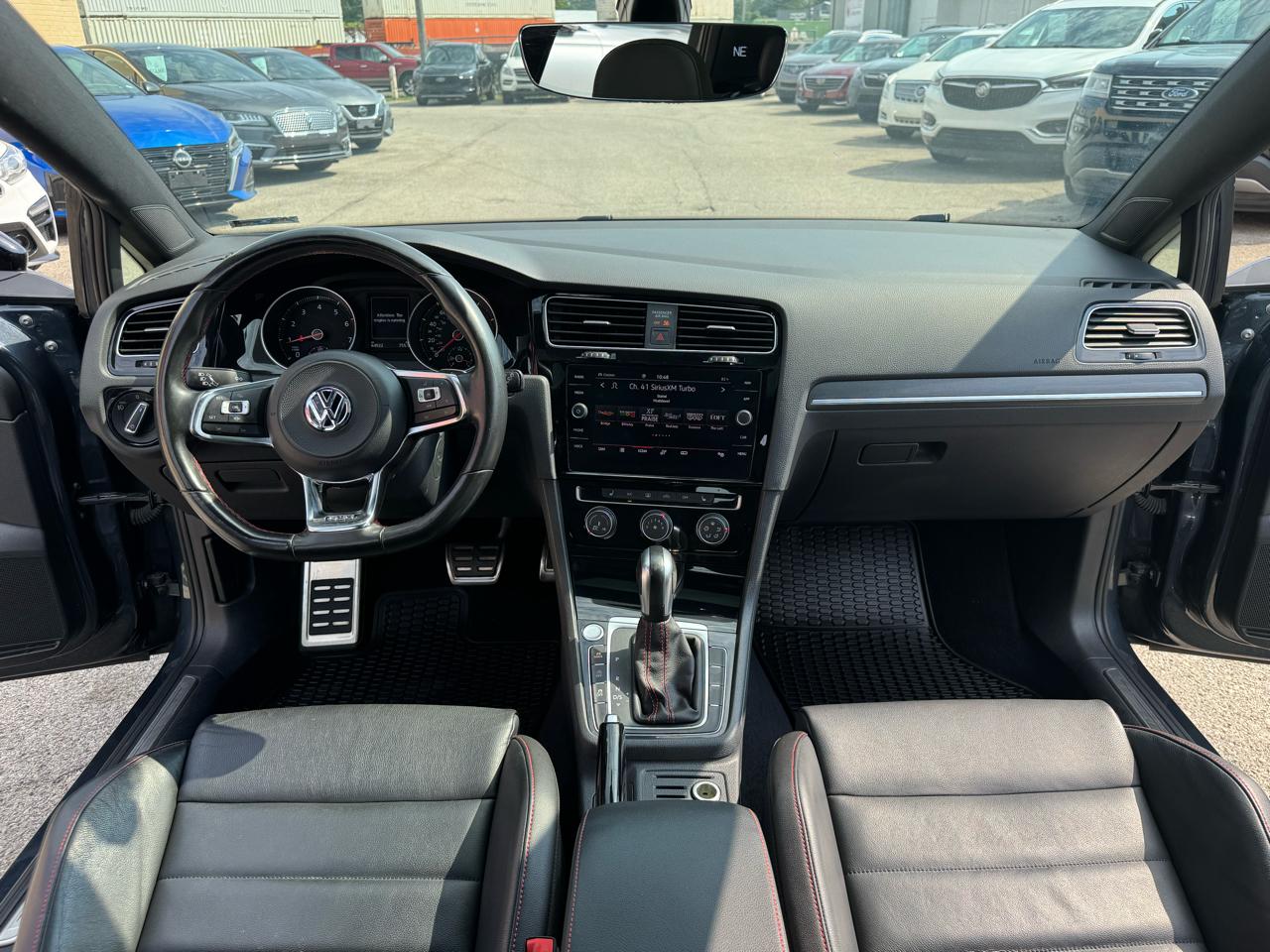 Volkswagen Golf GTI SE 2021
