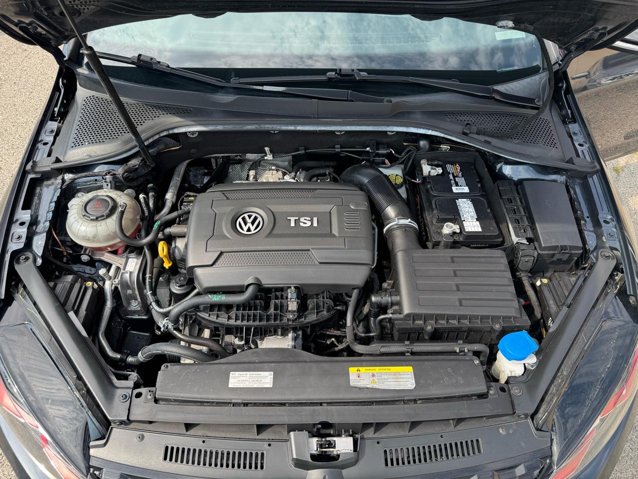 Volkswagen Golf GTI SE 2021