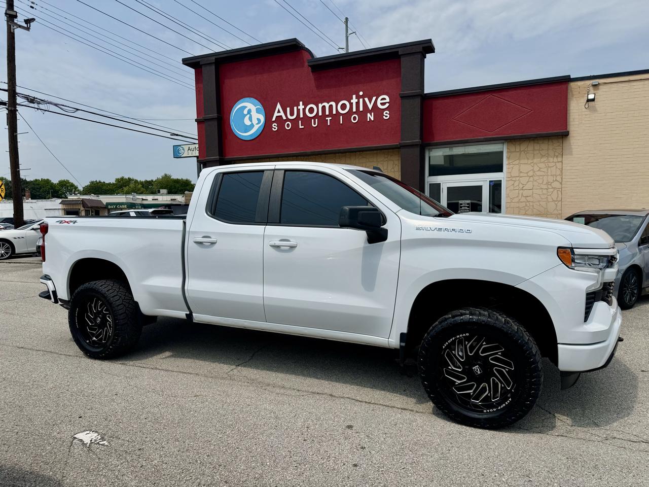Chevrolet Silverado 1500 RST Double Cab 4WD 2023
