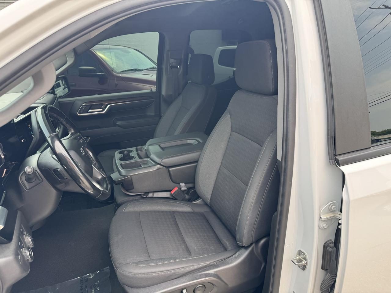 Chevrolet Silverado 1500 RST Double Cab 4WD 2023