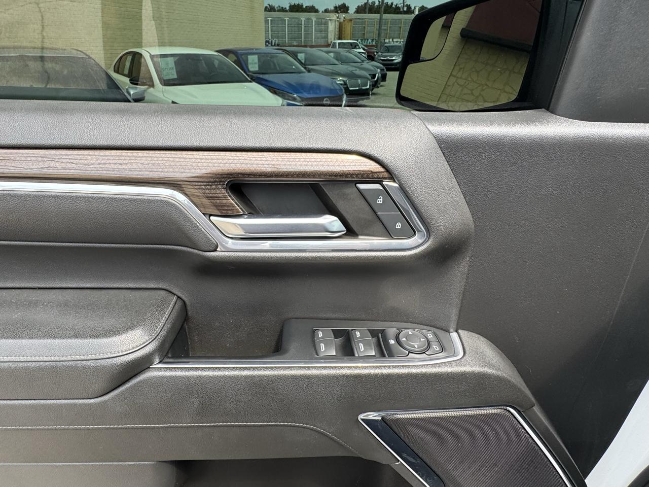 Chevrolet Silverado 1500 RST Double Cab 4WD 2023