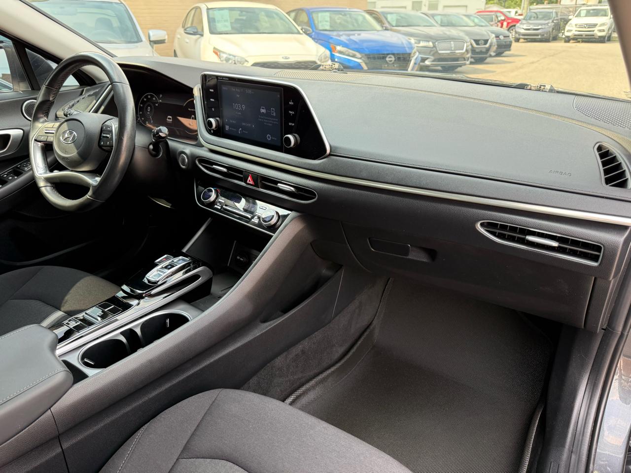 Hyundai Sonata SEL 2022