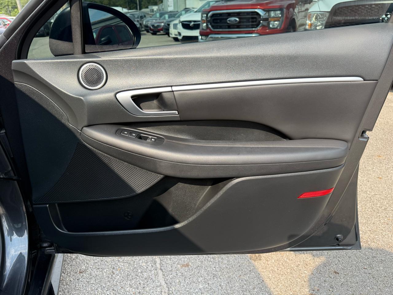 Hyundai Sonata SEL 2022