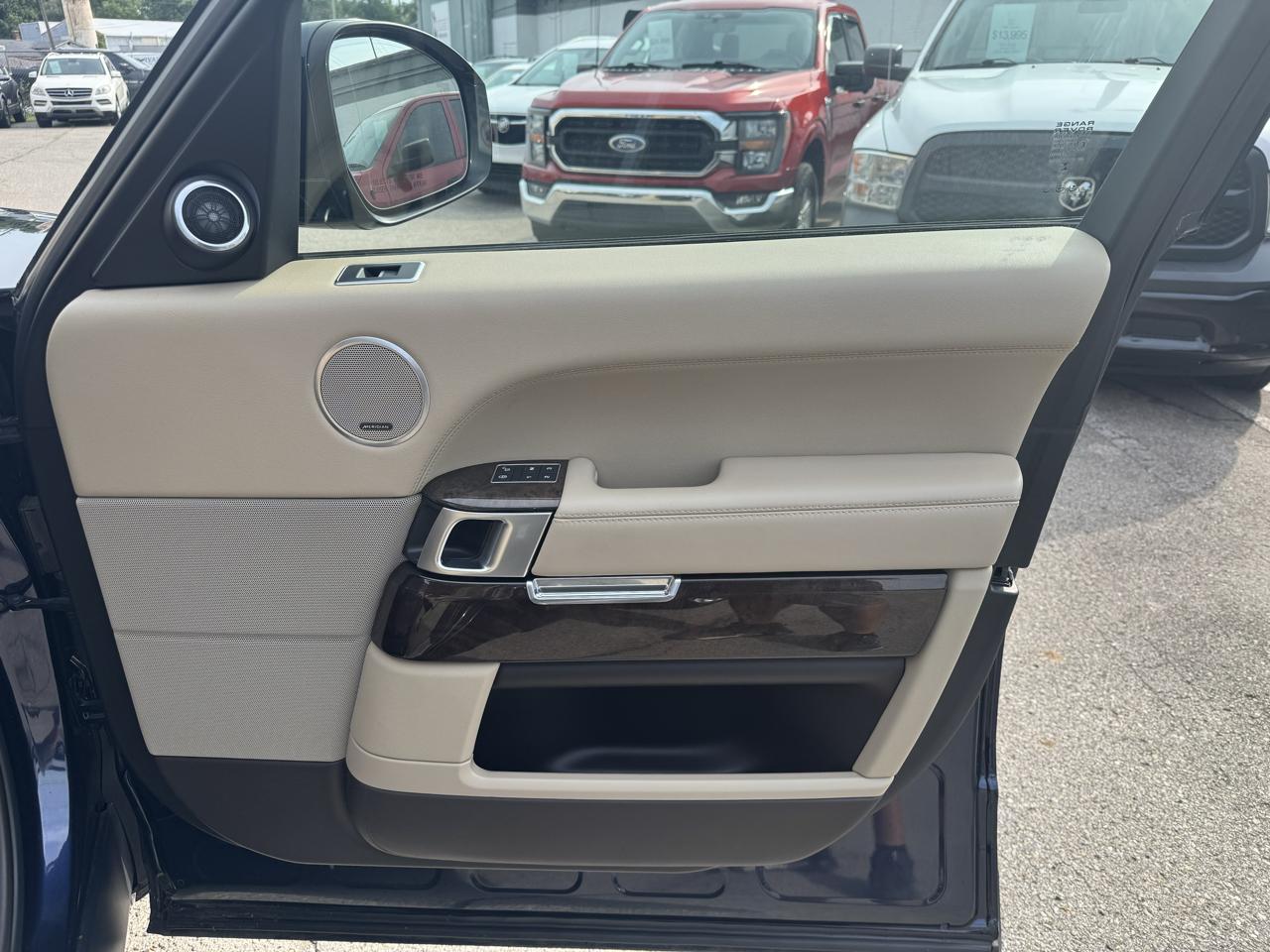 Land Rover Range Rover HSE 2016