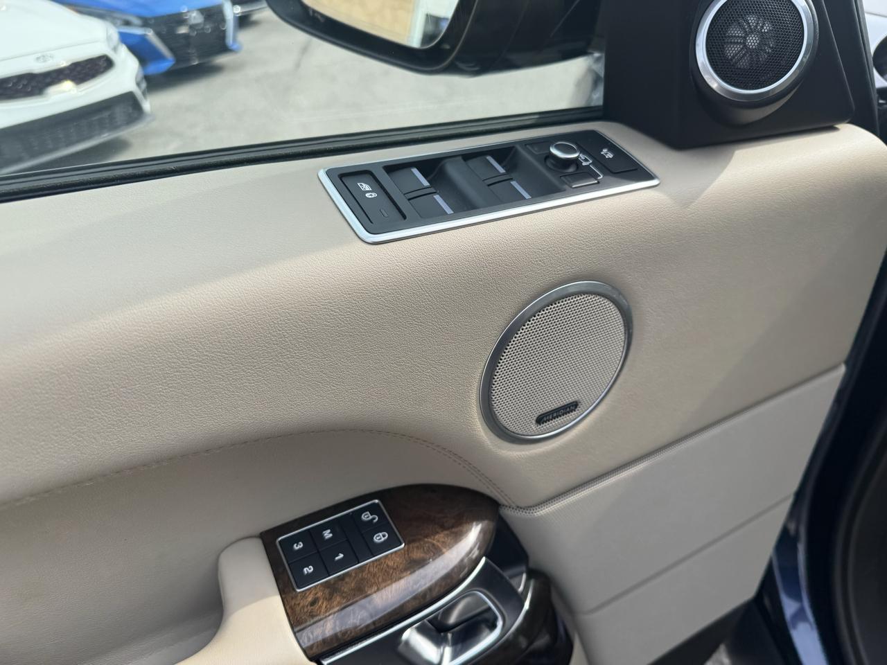 Land Rover Range Rover HSE 2016