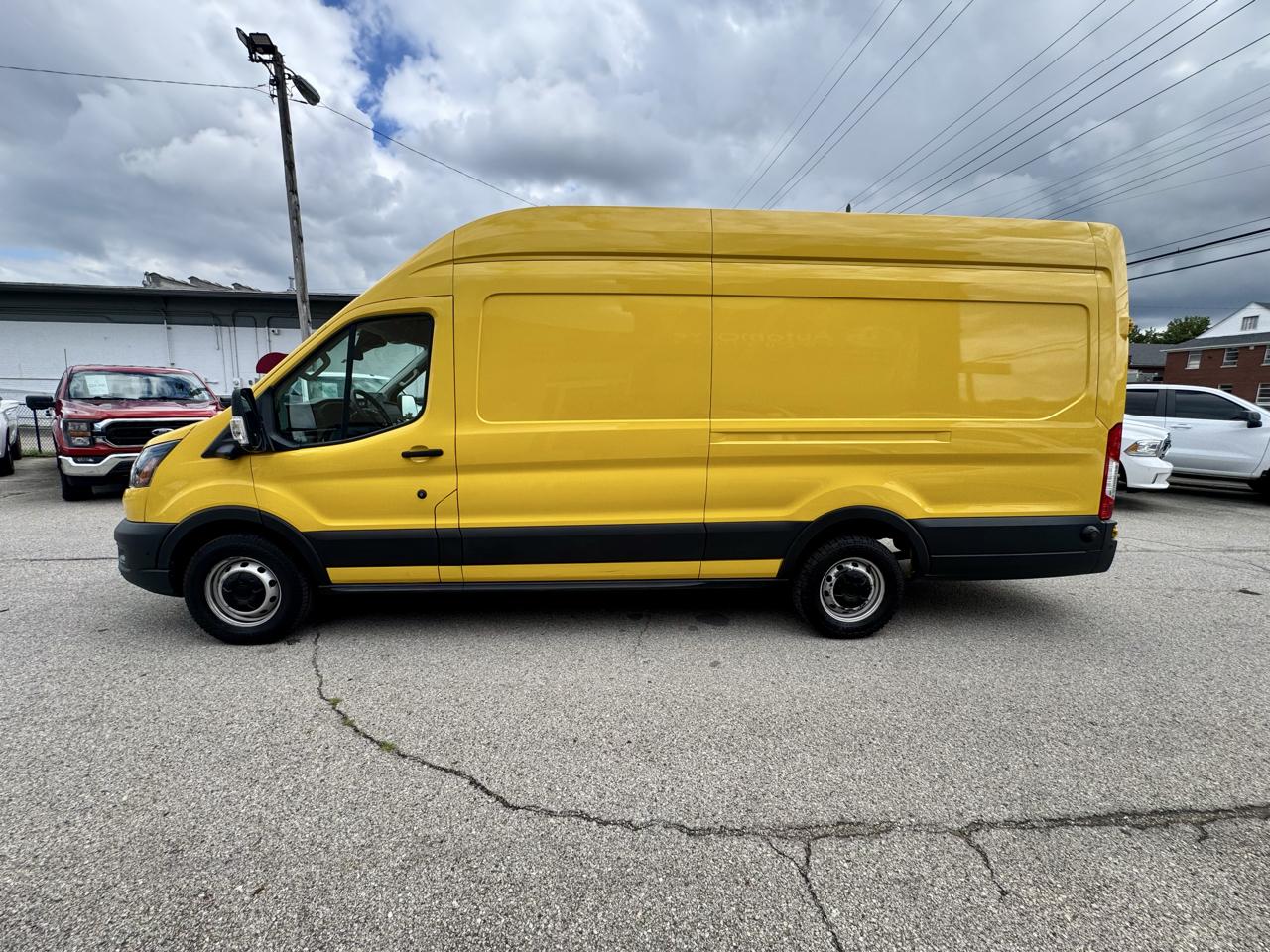 Ford Transit 250 Van High Roof w/Sliding Pass. 148-in. WB EL 2022