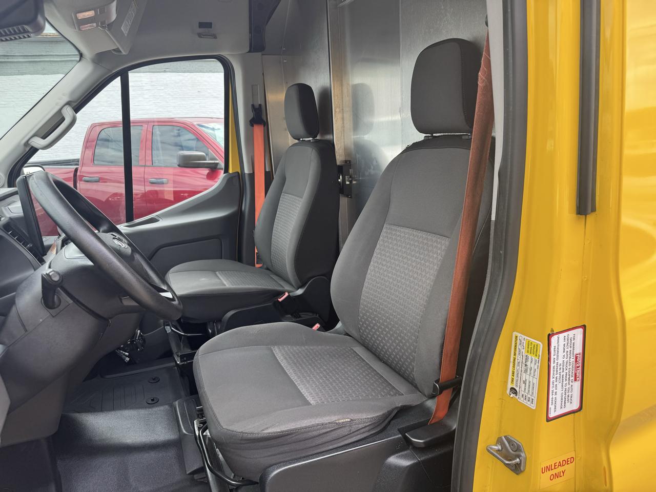 Ford Transit 250 Van High Roof w/Sliding Pass. 148-in. WB EL 2022