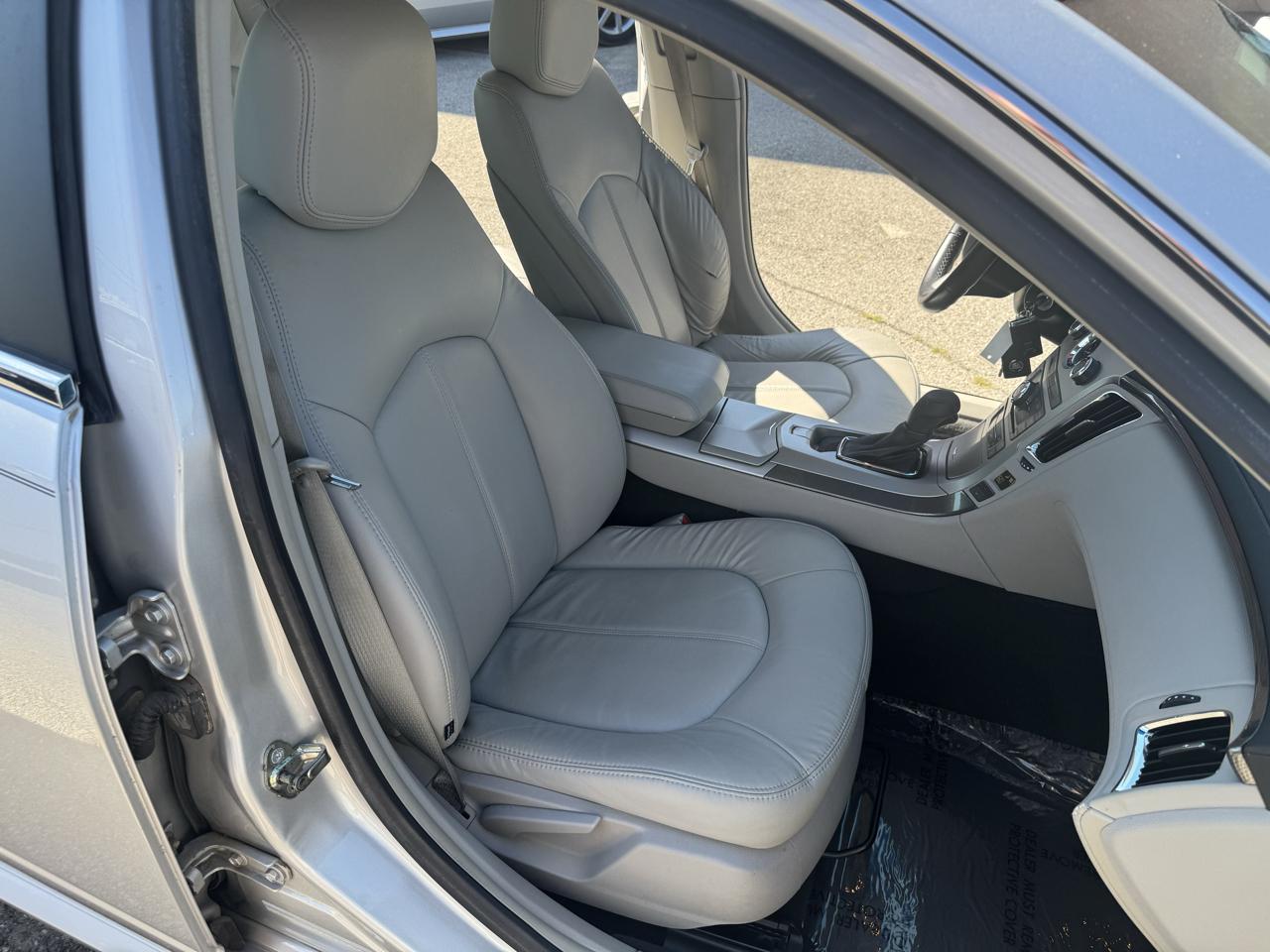 Cadillac CTS 3.0L Base 2010